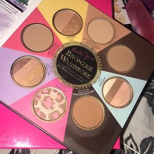 LIMITED EDITION BLACK BRONZER BOOK